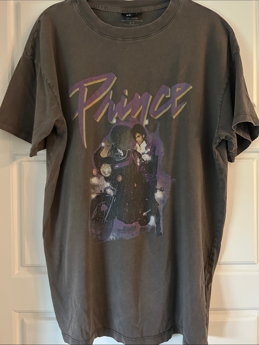 PRINCE Short Sleeve Tee - Relaxed boyfriend fit- Small